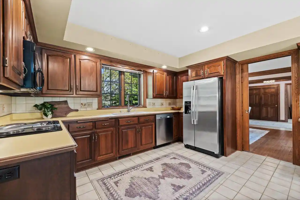Homes for sale in Cedarburg, WI | 1041 Horns Corners Road Road, Cedarburg, WI 53012 | MLS# 1962590