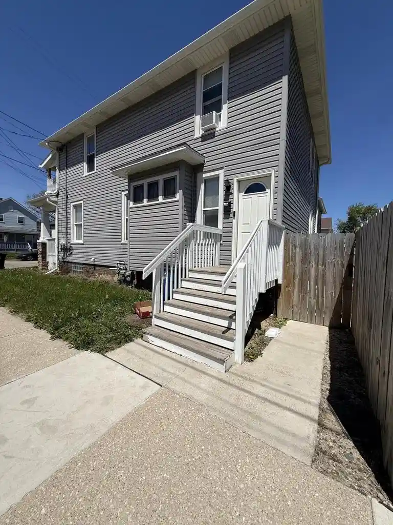Homes for sale in Racine, WI | 1701 Edgewood Avenue Avenue, Racine, WI 53404 | MLS# 1962603