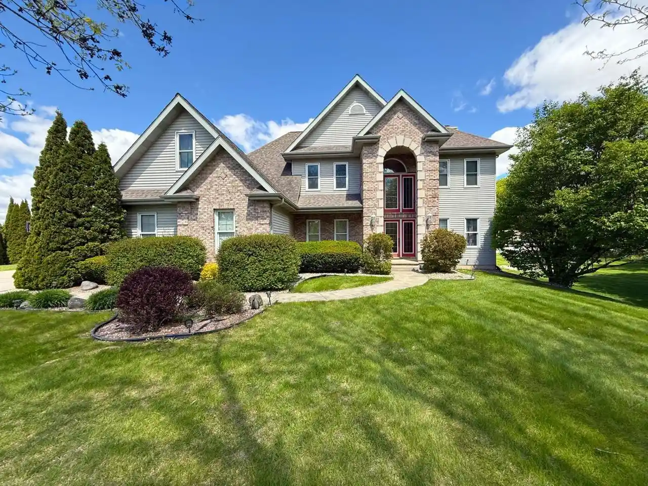 Homes for sale in Beaver Dam, WI | W8710 Birdie Lane Lane, Beaver Dam, WI 53916 | MLS# 2023333
