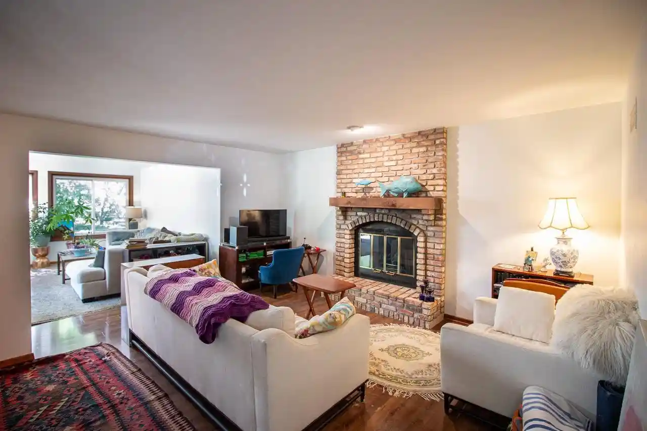 5th image of 26 Crossbridge Court Court, Madison, WI 53717 | MLS# 22602098