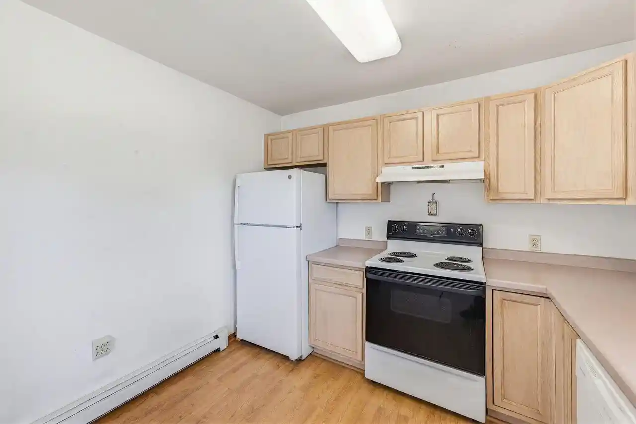 Homes for sale in Glendale, WI | 7307 N Port Washington Road Road #315, Glendale, WI 53217 | MLS# 1962643