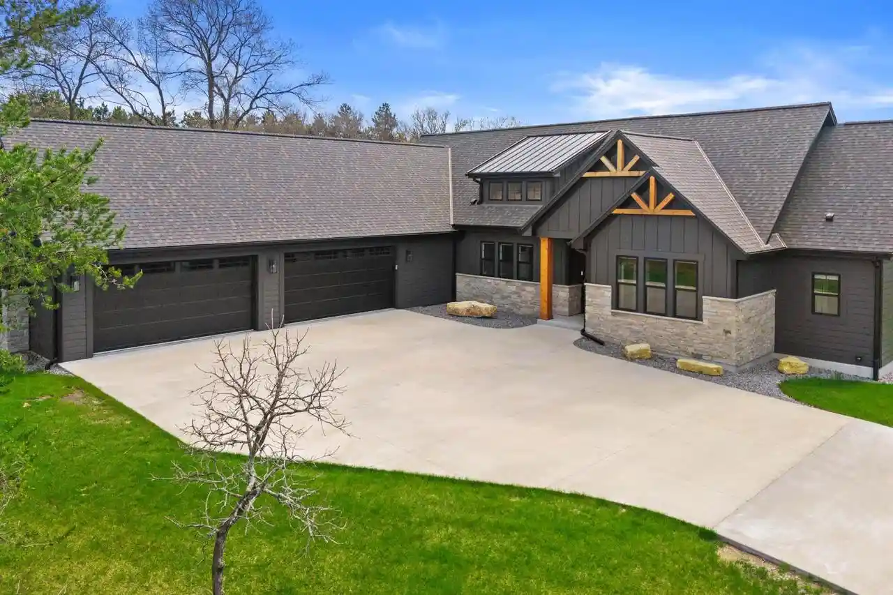 Homes for sale in Nekoosa, WI | 375 Pinehurst Dr Dr, Nekoosa, WI 54457 | MLS# 2023348