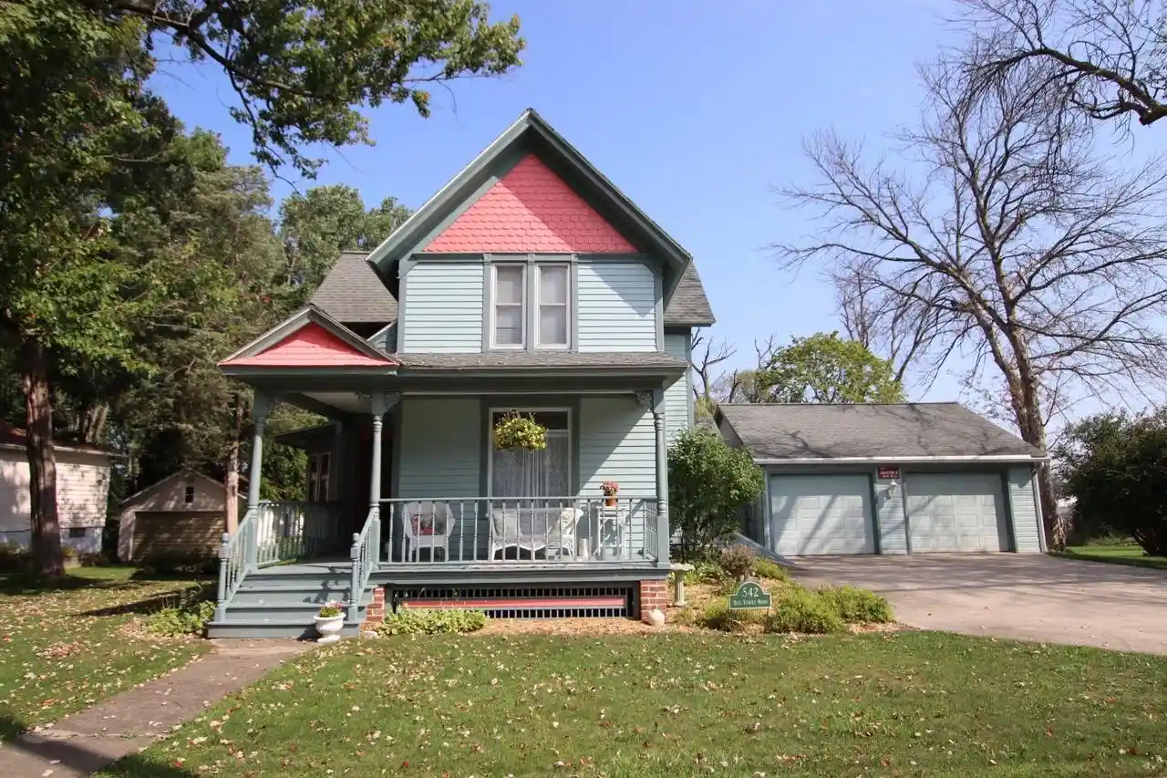 1st image of 542 Hill Street Street, Green Lake, WI 54941 | MLS# 50325554