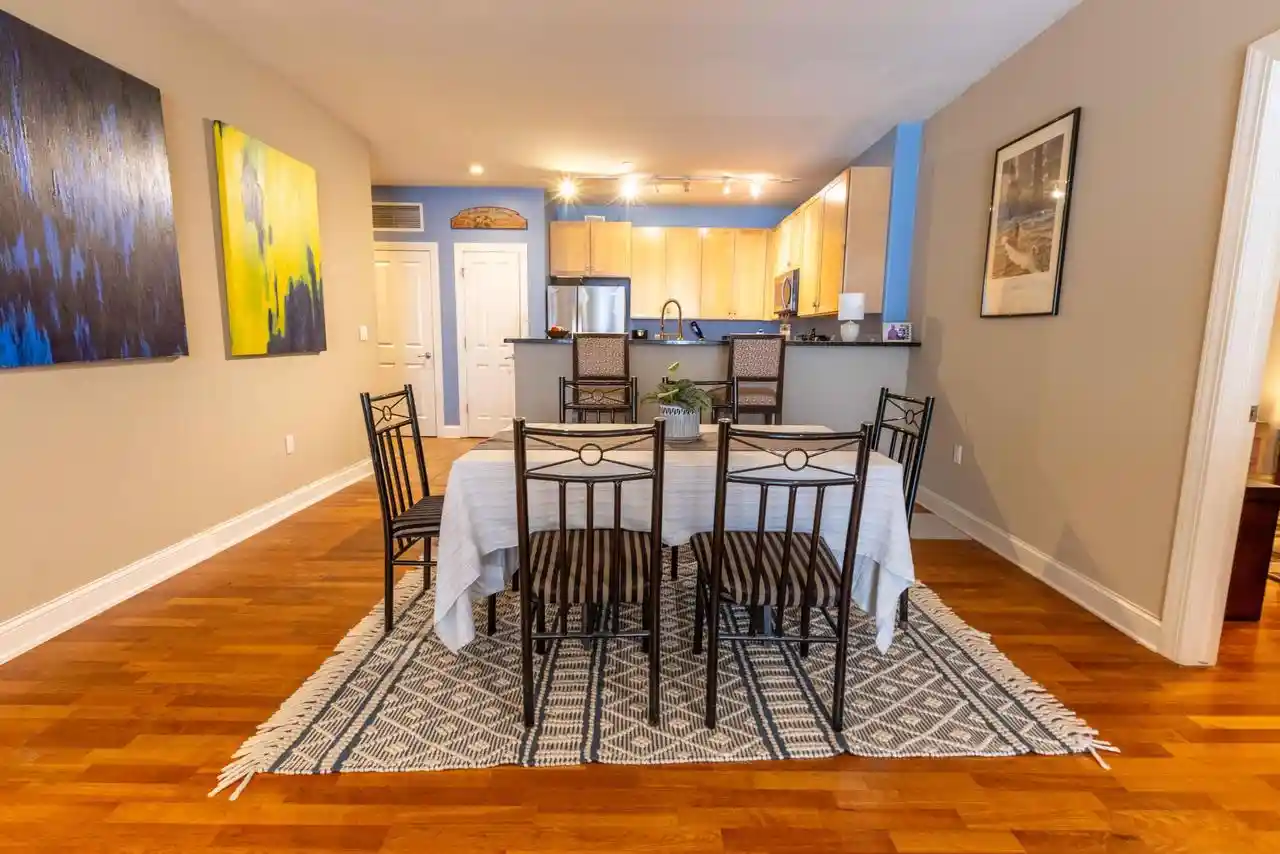 Homes for sale in Milwaukee, WI | 1925 N Water Street Street, Milwaukee, WI 53202 | Houzeo