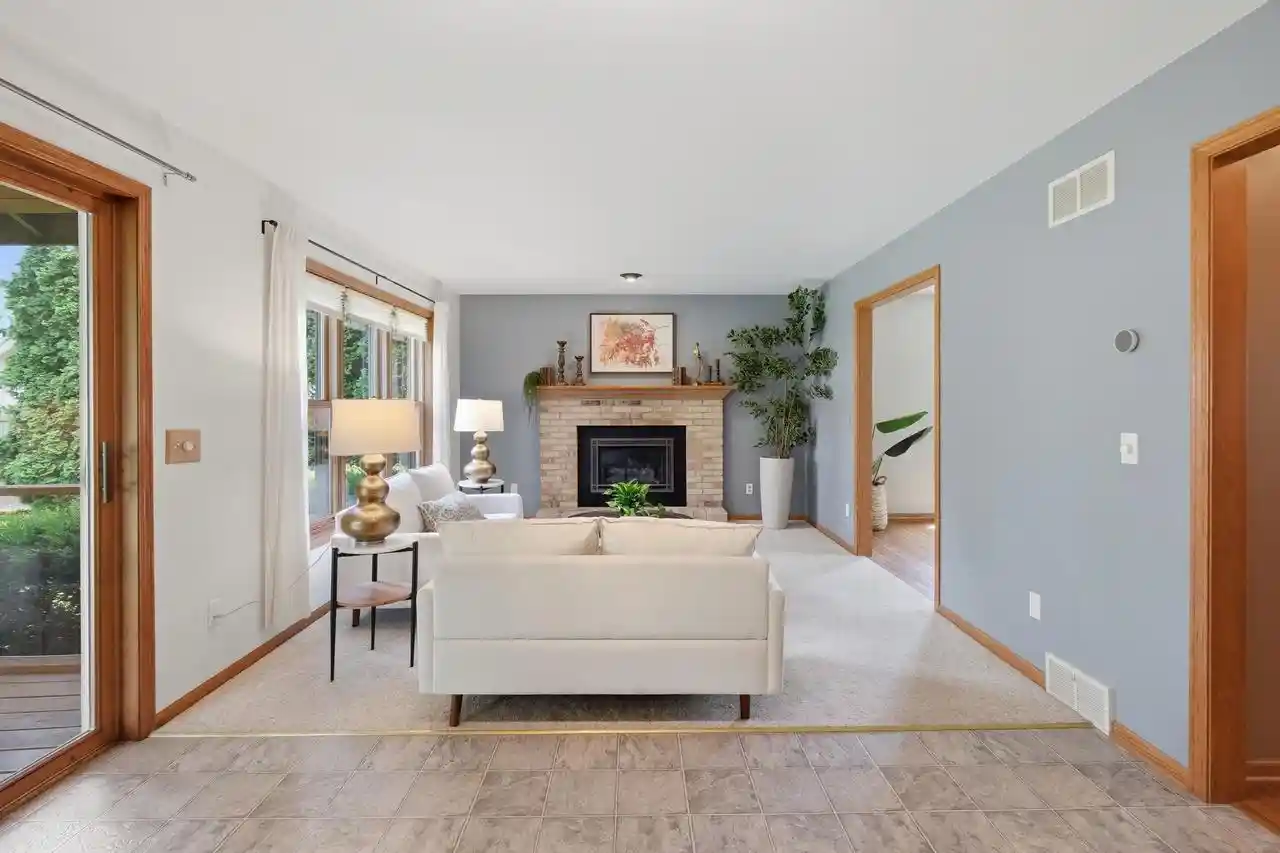 3rd image of 909 Bristol Court Court, Stoughton, WI 53589 | MLS# 2023391