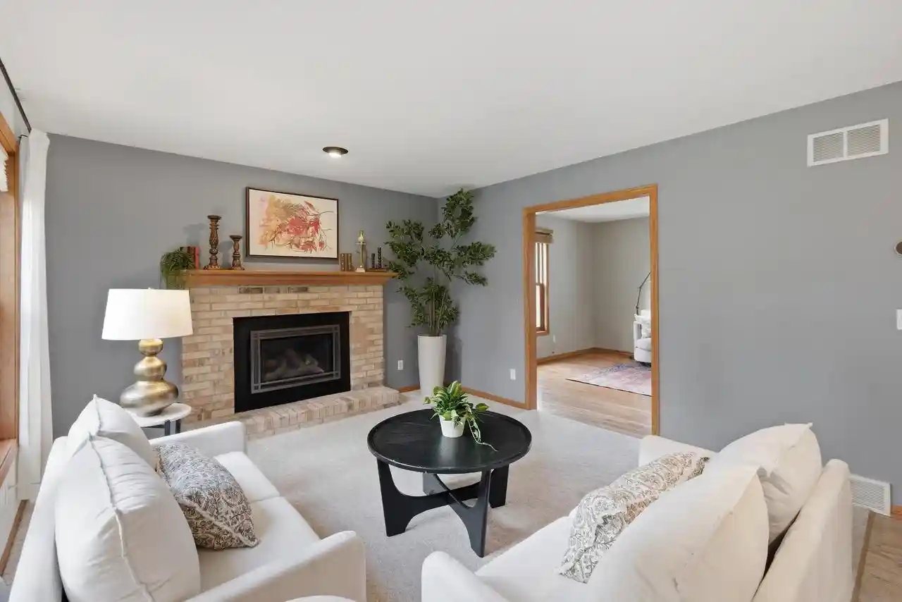 4th image of 909 Bristol Court Court, Stoughton, WI 53589 | MLS# 2023391