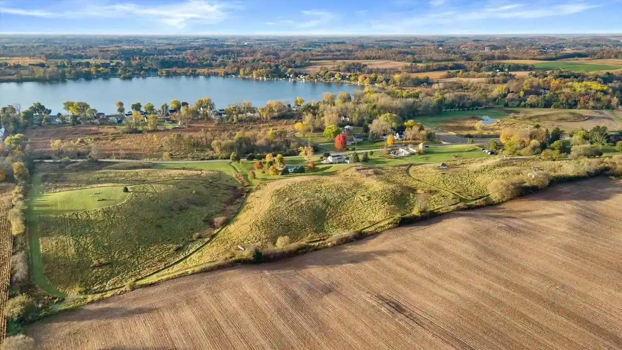 Homes for sale in Hartford, WI | 7542 W Waterford Road Road #Lt3, Hartford, WI 53027 | MLS# 1962777