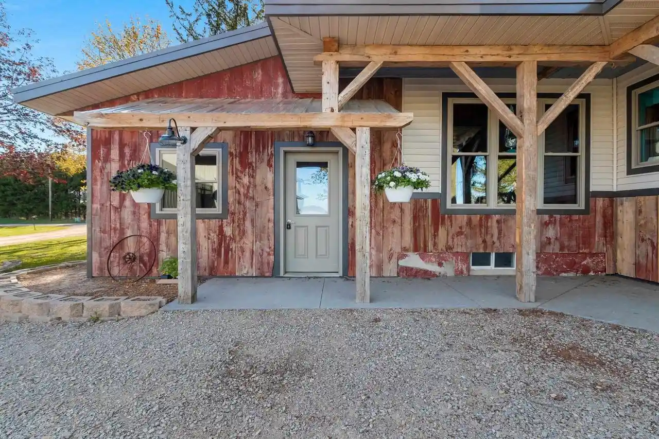Homes for sale in Gillett, WI | 5836 County Road V, Gillett, WI 54124 | MLS# 50325618