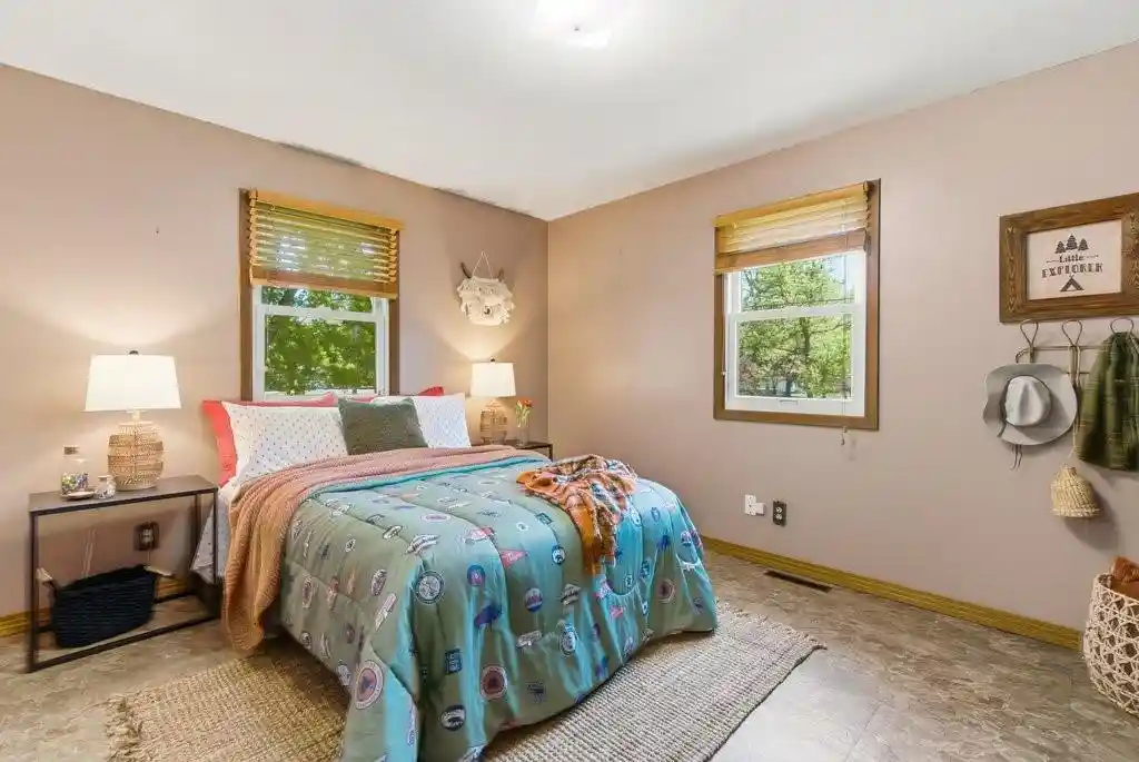 Homes for sale in Eau Claire, WI | 106 Lilac Street Street, Eau Claire, WI 54703 | MLS# 1601226