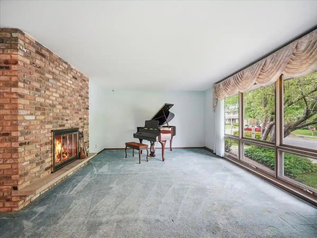 5th image of 5302 Comanche Way Way, Madison, WI 53704 | MLS# 2023464
