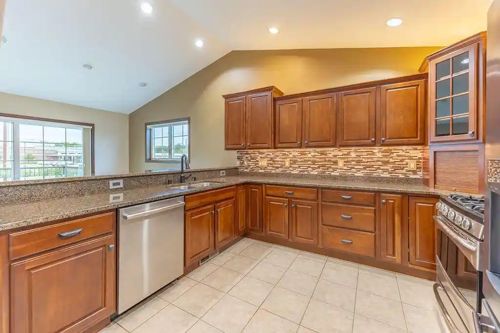 Homes for sale in Onalaska, WI | 827 Barson Ct Ct, Onalaska, WI 54650