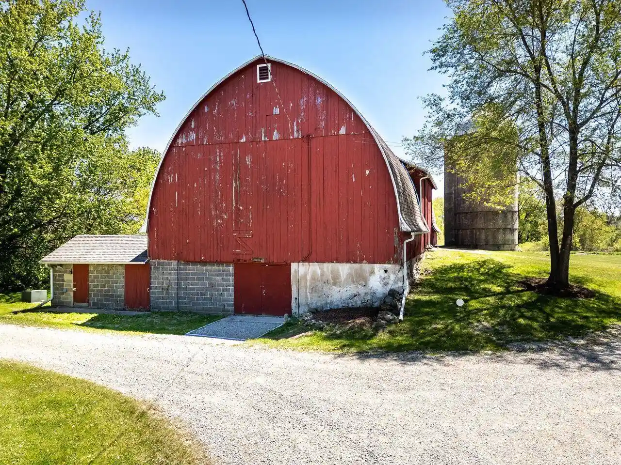 3rd image of W5090 Navan Road Road, Watertown, WI 53094 | MLS# 1962942