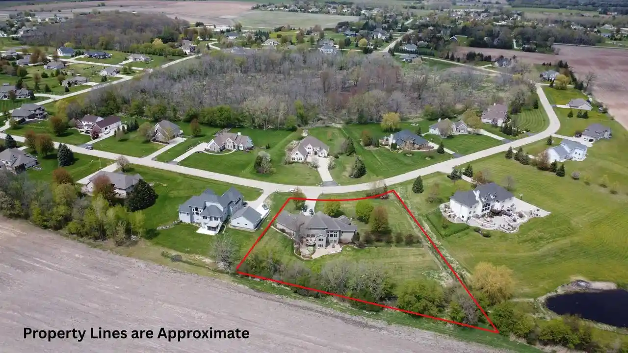 Homes for sale in Neenah, WI | 3463 Grand Meadows Crossing Crossing, Neenah, WI 54956 | MLS# 50325632