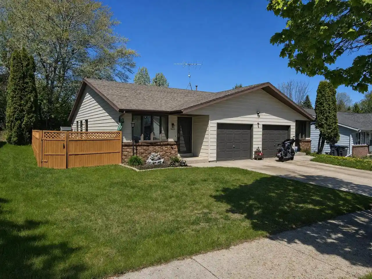 Homes for sale in Sheboygan, WI | 1612 N 35th Street Street #A, Sheboygan, WI 53081 | MLS# 1962956
