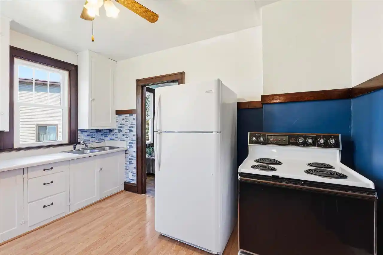 Homes for sale in Appleton, WI | 125 E Coolidge Avenue Avenue, Appleton, WI 54915 | MLS# 50325656