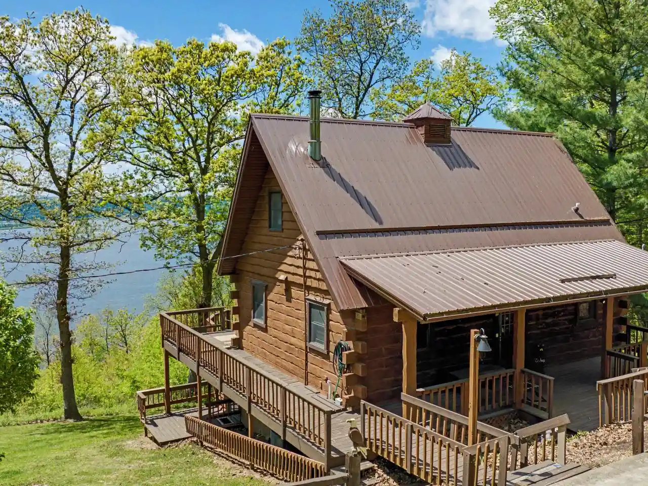 Homes for sale in Ferryville, WI | 15017 Eagle Ridge Road Road, Ferryville, WI 54628 | MLS# 2023545