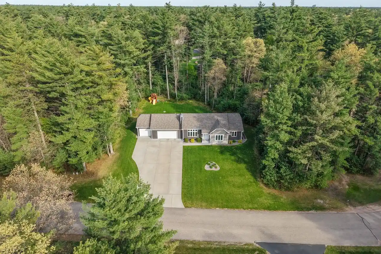 Homes for sale in Wisconsin Rapids, WI | 2430 Crystal Lane Lane, Wisconsin Rapids, WI 54494 | MLS# 22602153