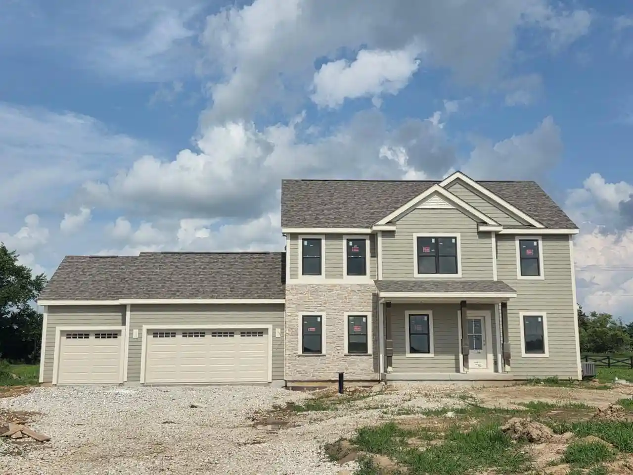 Homes for sale in Hartland, WI | W275n8210 Harvest Court Court, Hartland, WI 53029 | MLS# 1963008