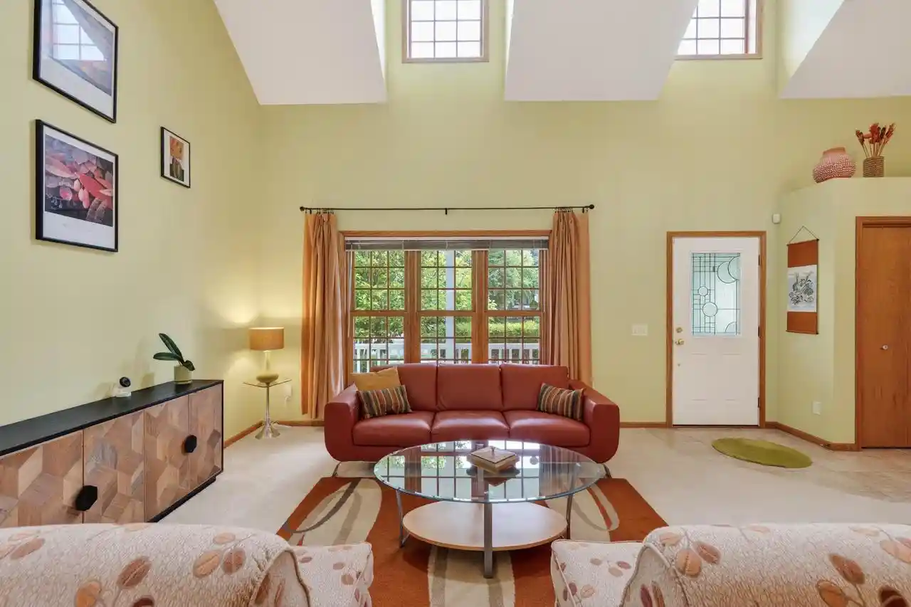 4th image of 7113 Maple Point Dr Dr, Madison, WI 53719 | MLS# 2023576