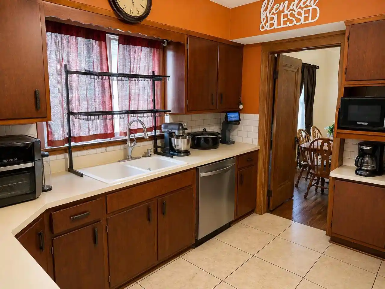 2nd image of 2431 Jerome Boulevard Boulevard, Racine, WI 53403 | MLS# 1963046