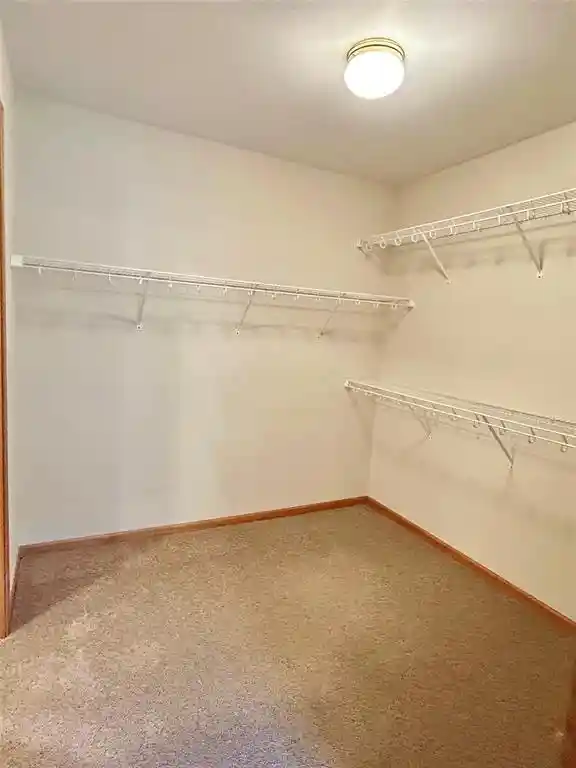 11th image of 4227 W Robin Meadows Lane Lane #4227, Eau Claire, WI 54701 | MLS# 1600916