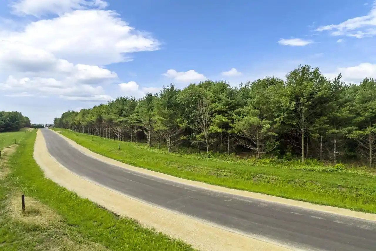 Homes for sale in Dodgeville, WI | L1 Jay Dr Dr, Dodgeville, WI 53533 | MLS# 2023627