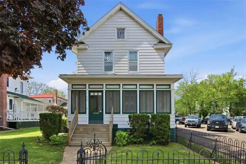 Homes for sale in Chippewa Falls, WI | 712 Bridge Street Street, Chippewa Falls, WI 54729 | MLS# 1601291