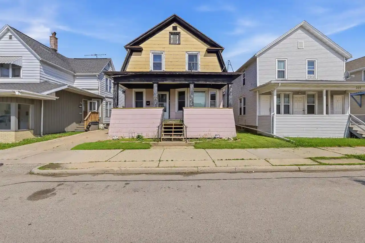 1st image of 335 S Main Street Street, Fond Du Lac, WI 54935 | MLS# 1963125