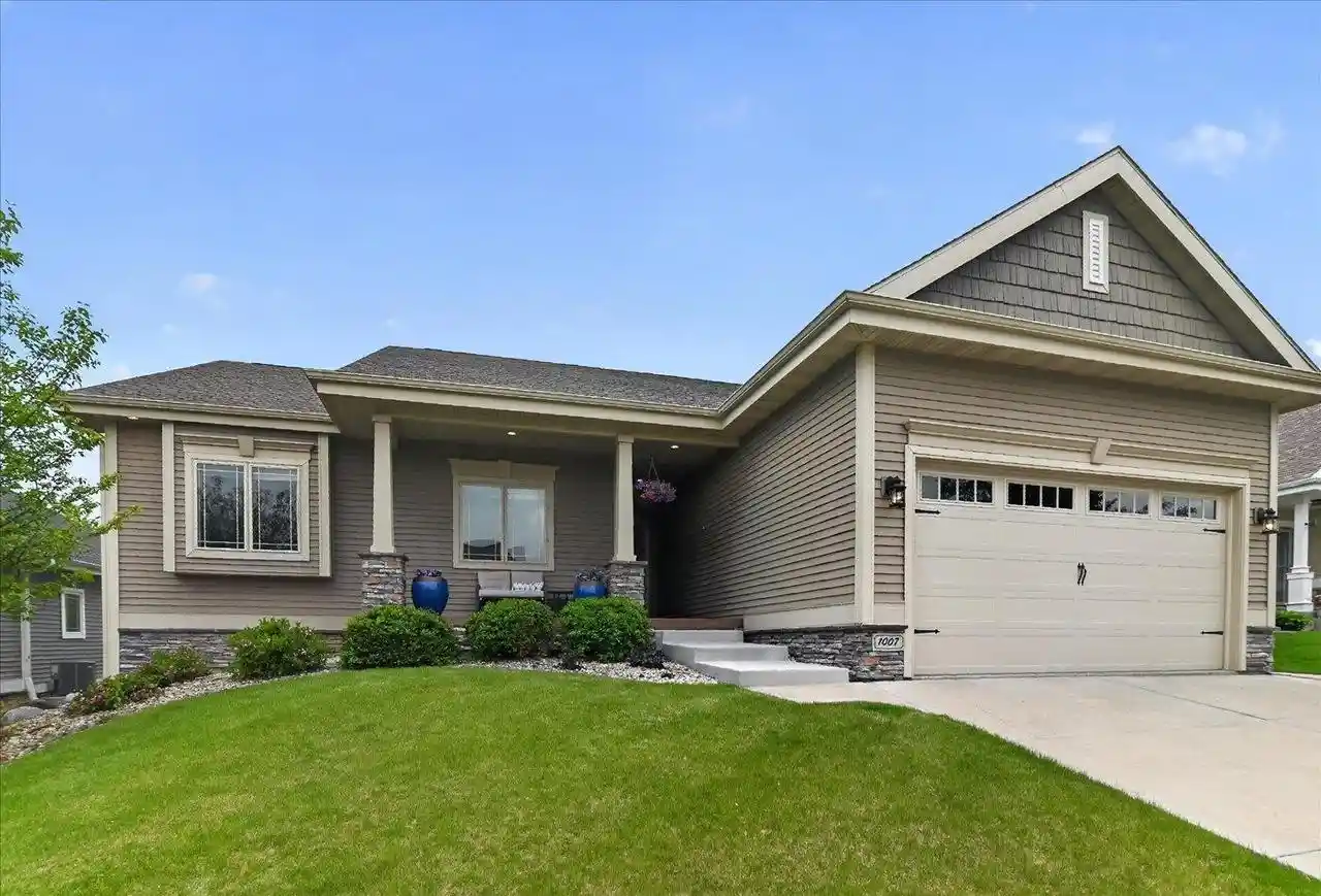 1st image of 1007 Tara Lane Lane, Waunakee, WI 53597 | MLS# 2023644