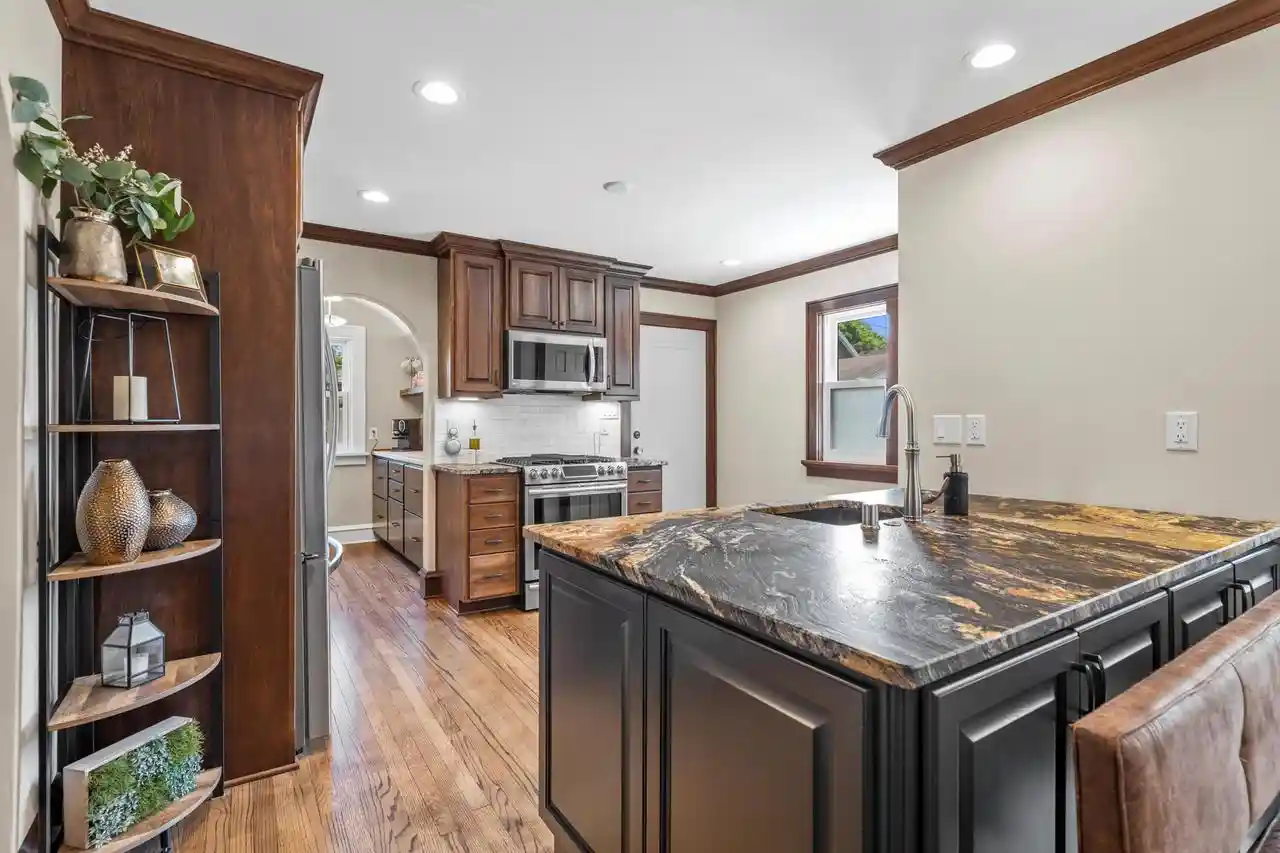 Homes for sale in Wauwatosa, WI | 2648 Lefeber Avenue Avenue, Wauwatosa, WI 53213 | MLS# 1963137