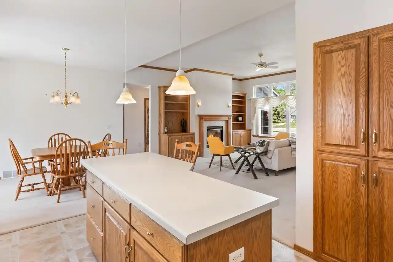 Homes for sale in Appleton, WI | 901 W Bent Oak Lane Lane, Appleton, WI 54914 | MLS# 50325746