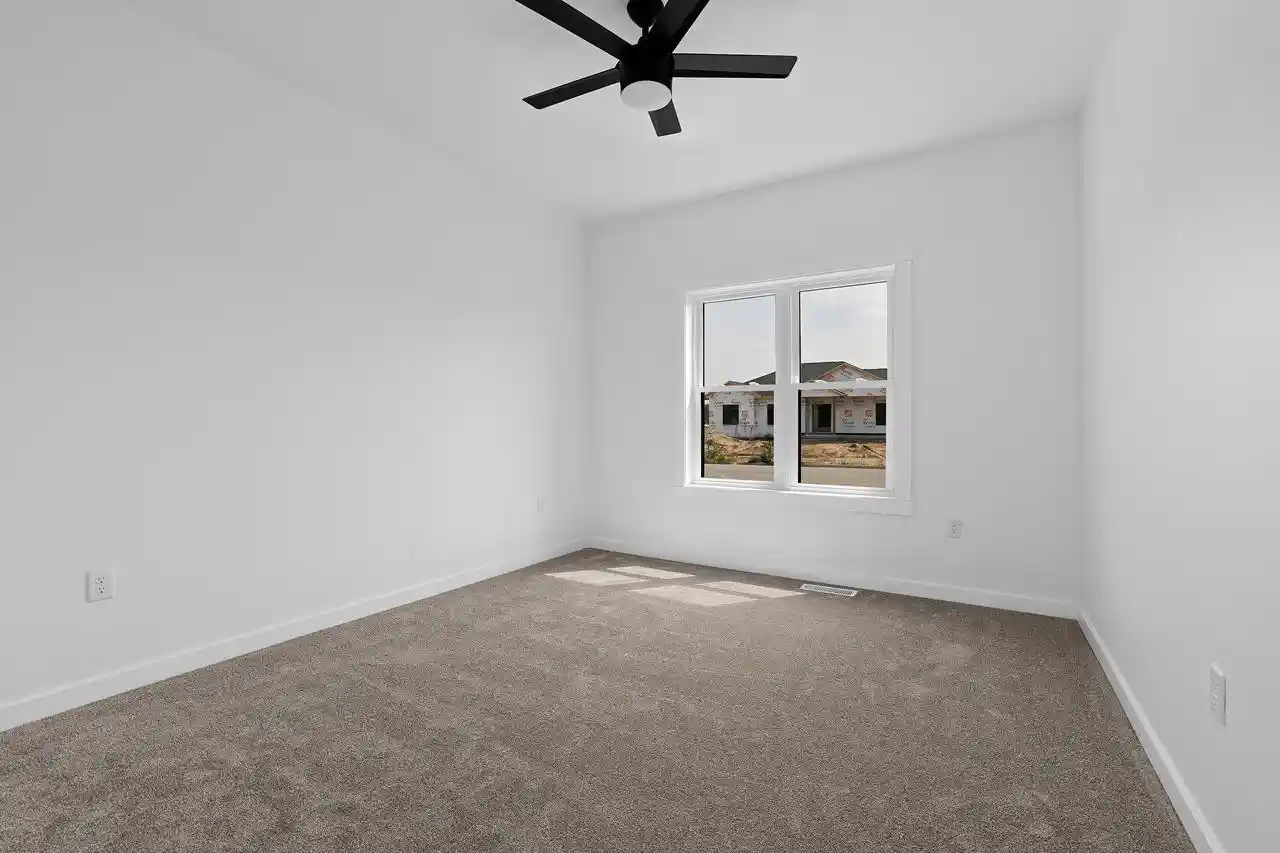image of 943 Bridger Dr Dr, Holmen, WI 54636 | MLS# 1963167