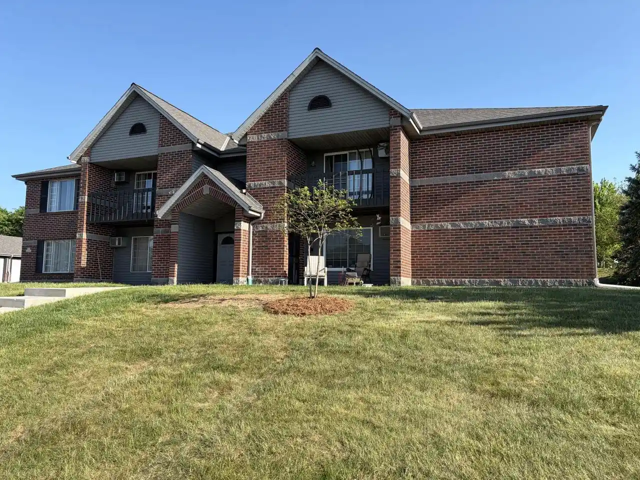 Homes for sale in Muskego, WI | S75w16775 Jacob Court Court, Muskego, WI 53150 | MLS# 1963168
