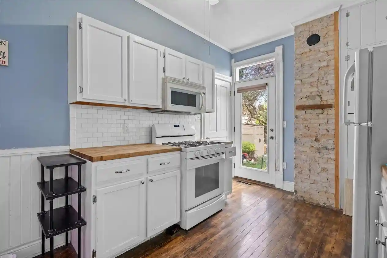 Homes for sale in Milwaukee, WI | 2147 S Mound Street Street #2147A, Milwaukee, WI 53207 | MLS# 1963174