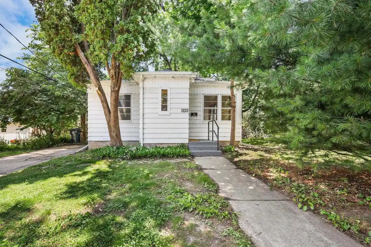 3rd image of 113 Van Deusen Street Street, Madison, WI 53715 | MLS# 2023666