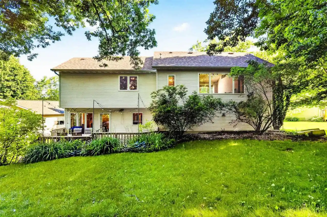 Photo 1 of Single family home for sale at 10 Rylant Circle Circle, Madison, WI 53719 | MLS# 2023671 | Listing updated on 2026-09-18