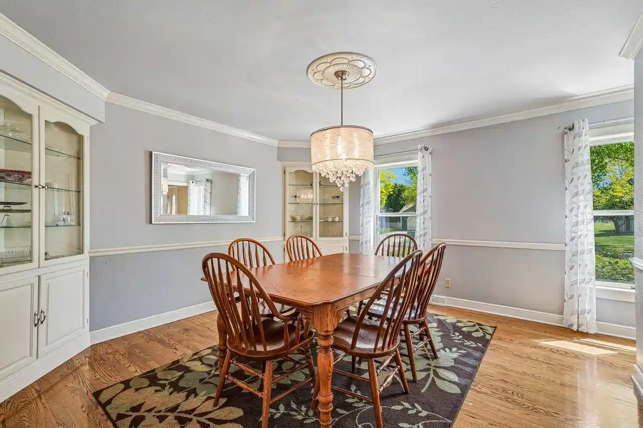 Homes for sale in Cedarburg, WI | W68n347 Palmetto Avenue Avenue, Cedarburg, WI 53012 | MLS# 1963191
