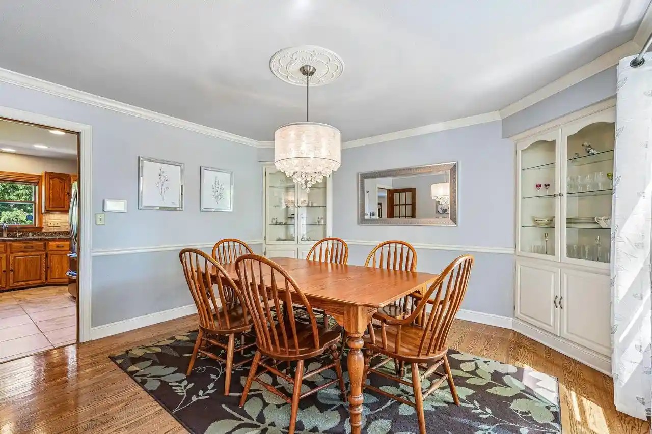 Homes for sale in Cedarburg, WI | W68N347 Palmetto Avenue Avenue, Cedarburg, WI 53012 | MLS# 1963191