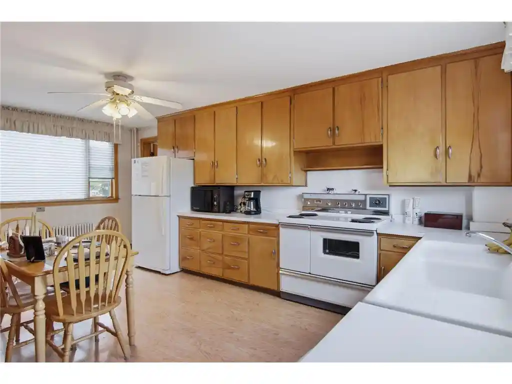 Homes for sale in Chippewa Falls, WI | 712 N Bridge Street Street, Chippewa Falls, WI 54729 | MLS# 7077366
