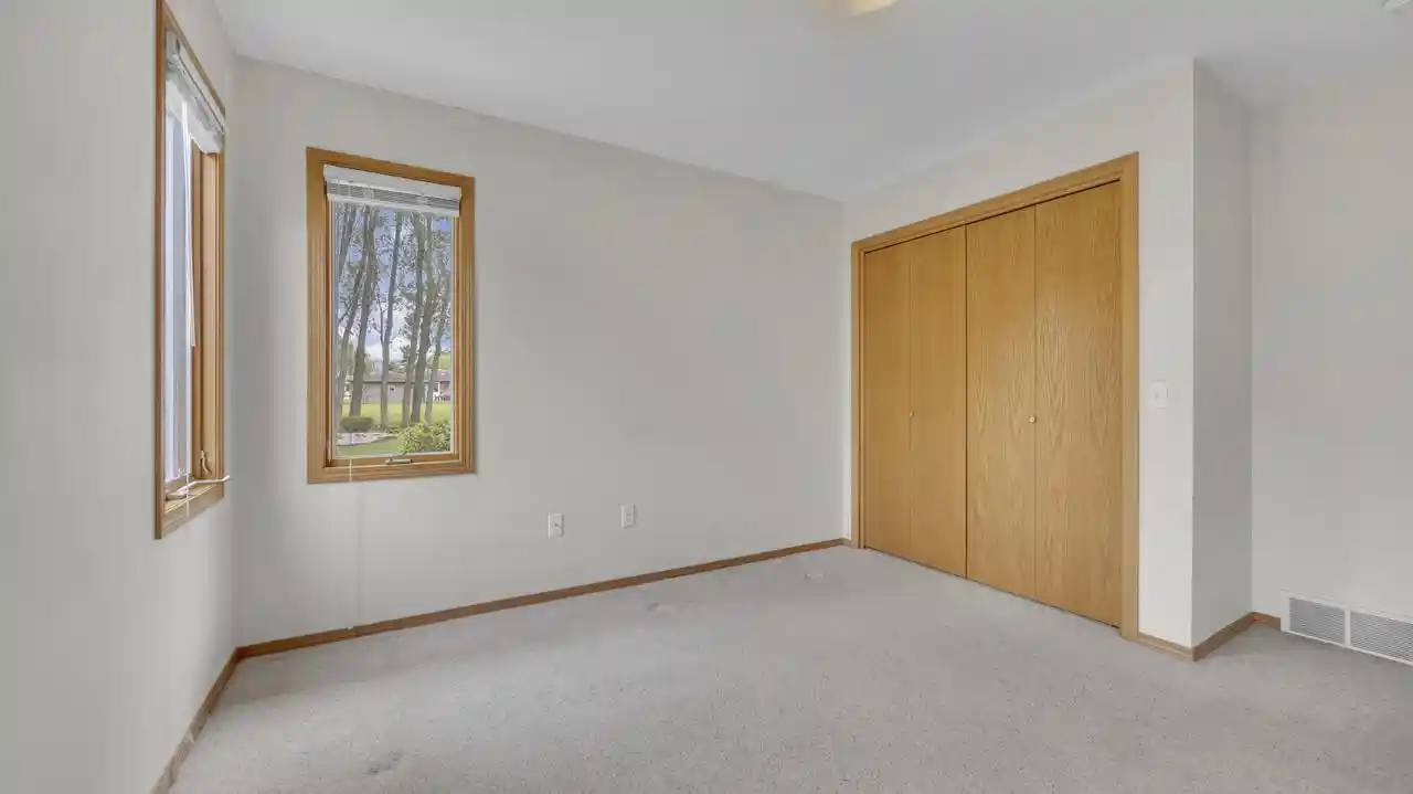 Homes for sale in Fond Du Lac, WI | 519 Sarah Dr Dr, Fond Du Lac, WI 54935 | MLS# 1963295