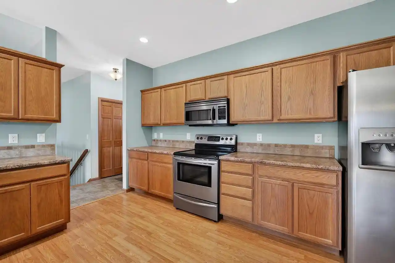 4th image of 409 Coyle Parkway Parkway, Cottage Grove, WI 53527 | MLS# 2023729