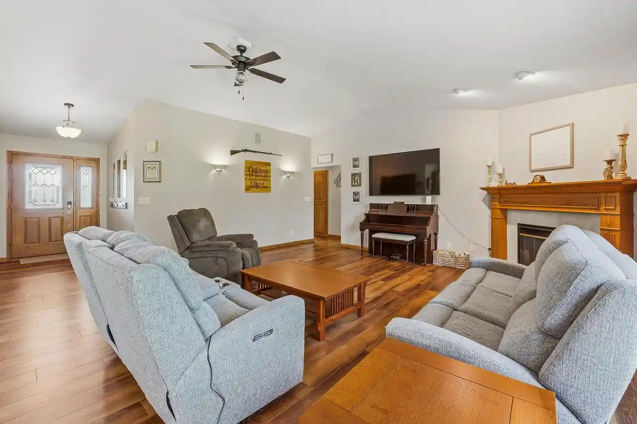 Homes for sale in Howards Grove, WI | 1616 Sandstone Lane Lane, Howards Grove, WI 53083 | MLS# 1963314