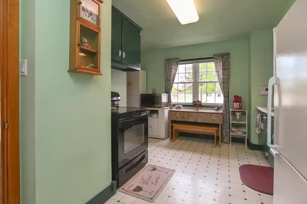 Homes for sale in Green Bay, WI | 1036 Thrush Street Street, Green Bay, WI 54303 | MLS# 50325807