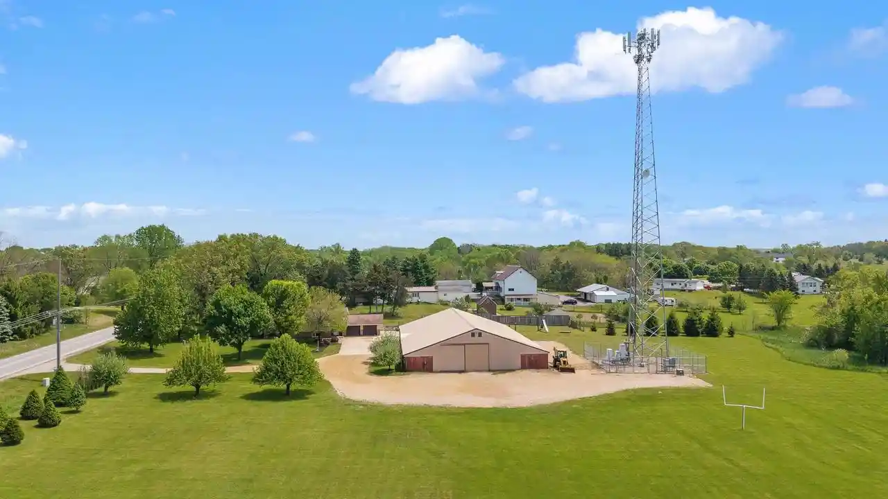 Homes for sale in Pardeeville, WI | W8287 County Road P, Pardeeville, WI 53954 | MLS# 2023738