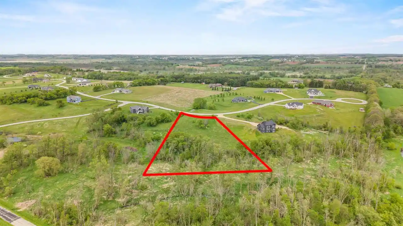 Homes for sale in Allenton, WI | Lot 13 Eagle View Dr Dr, Allenton, WI 53002 | MLS# 2023740