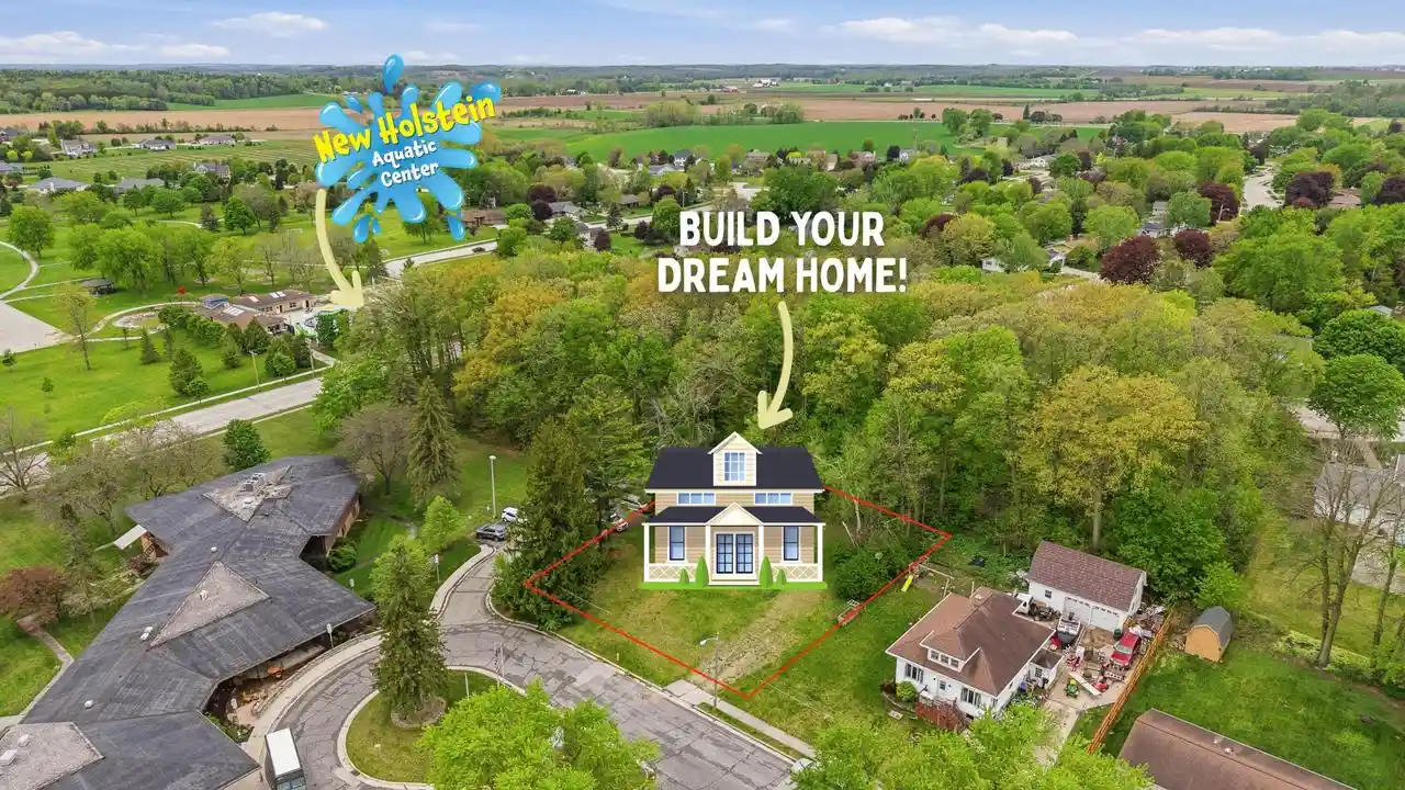 Homes for sale in New Holstein, WI | 1713 Monroe Street Street, New Holstein, WI 53061 | MLS# 1963341