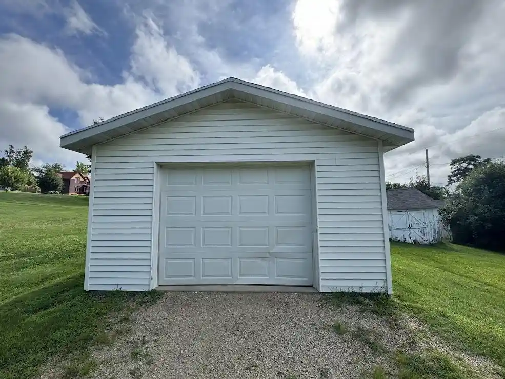 Homes for sale in Dodgeville, WI | 409 E Division Street Street, Dodgeville, WI 53533 | MLS# 2023751