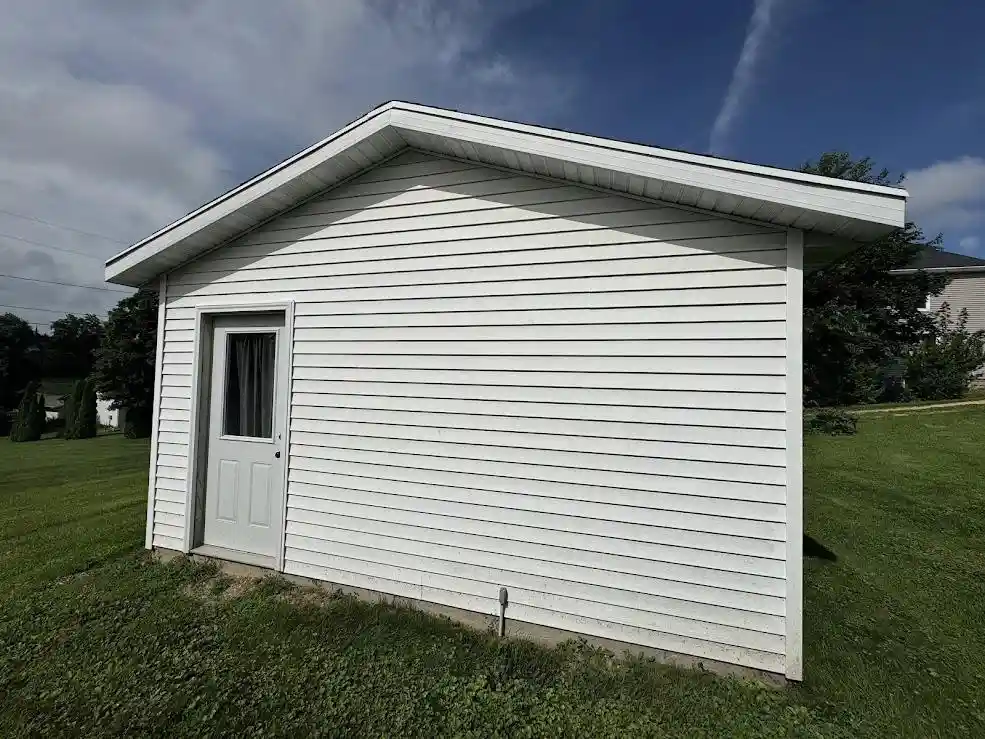 Homes for sale in Dodgeville, WI | 409 E Division Street Street, Dodgeville, WI 53533 | MLS# 2023751