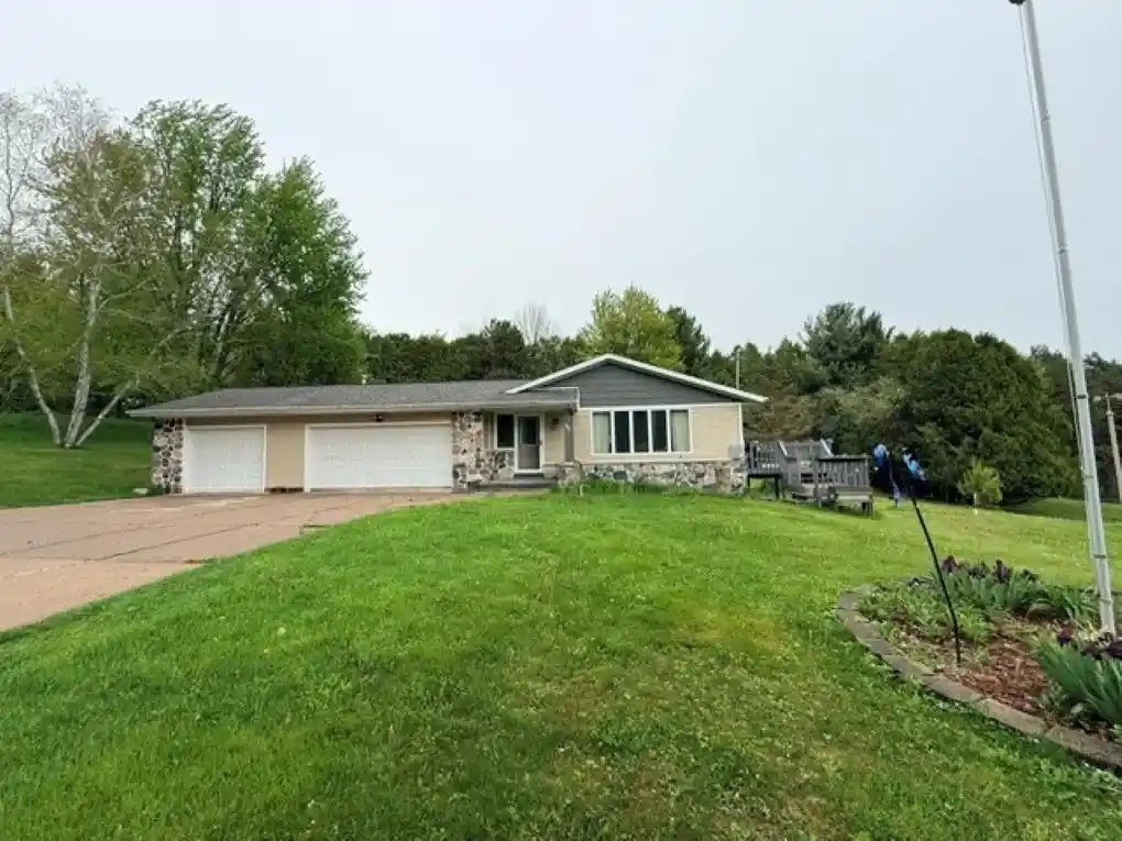 Homes for sale in Wausau, WI | 3601 N 18th Avenue Avenue, Wausau, WI 54401 | MLS# 22602208