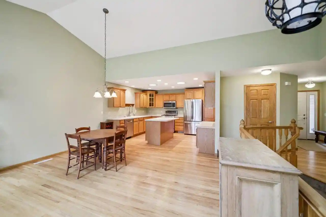 3rd image of 213 Fairview Cir Cir, Waunakee, WI 53597